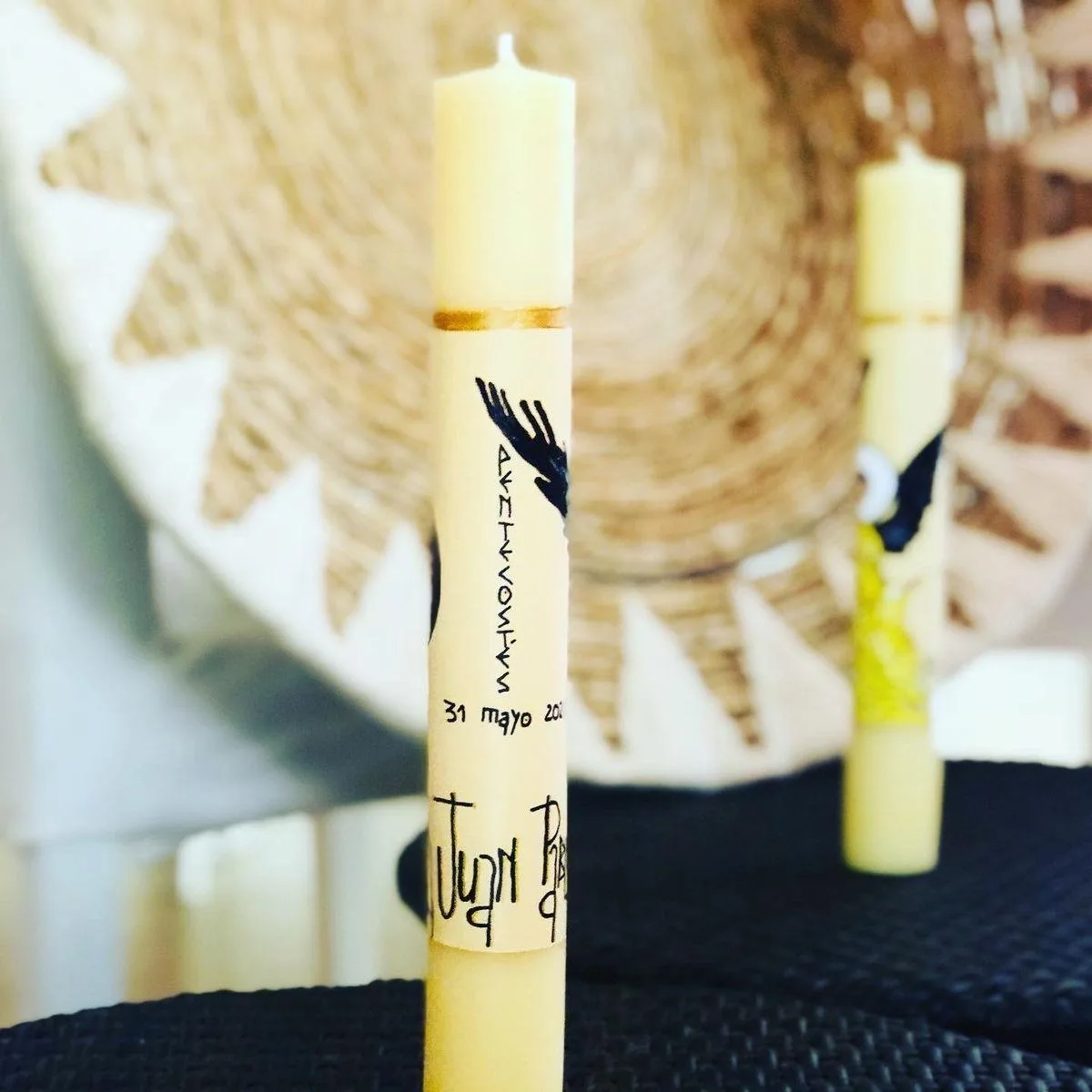 Vela de bautizo pintada al detalle, a todo color, referencia BZ-D-18